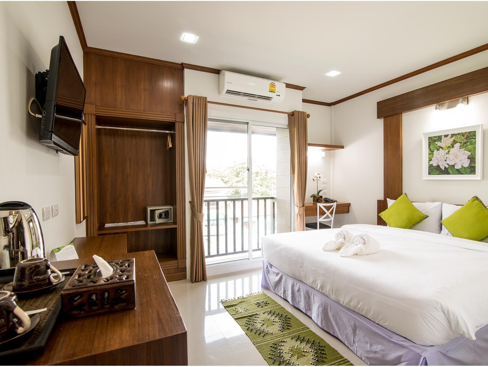Cozytel Chiangmai Hotel Чиангмай Екстериор снимка